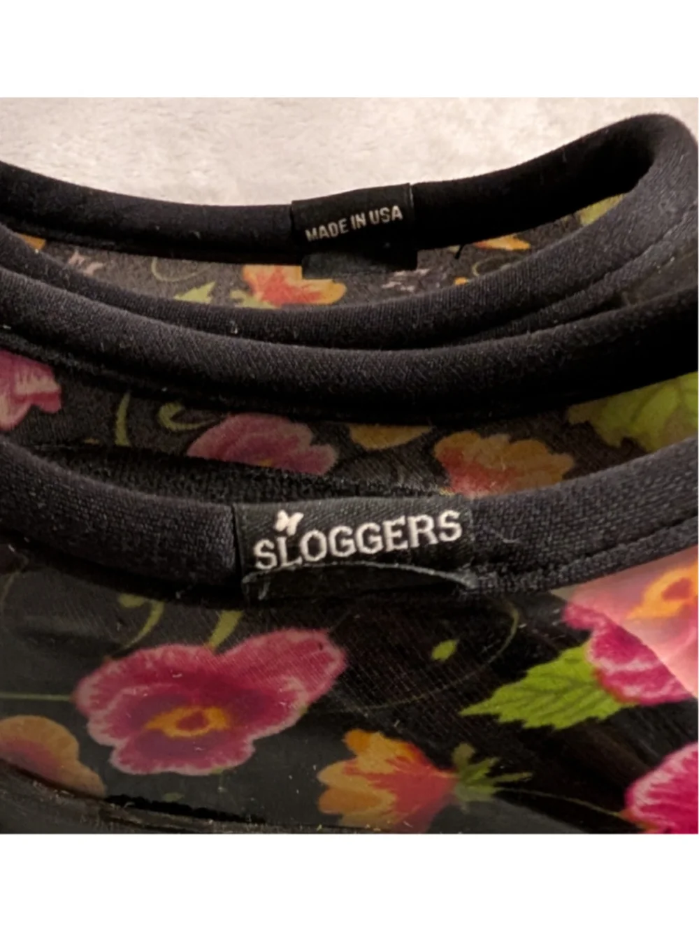 Sloggers Black Floral Clogs Rain Garden Shoes US Women's Size 8 B277